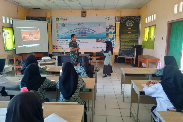 TNI AD Melalui Danramil: Tanamkan Cinta Tanah Air Sejak Dini