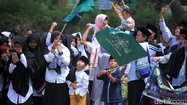 Tradisi Menyambut Hari Santri Nasional di Indonesia